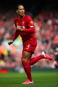 Virgil van Dijk - Krankheit