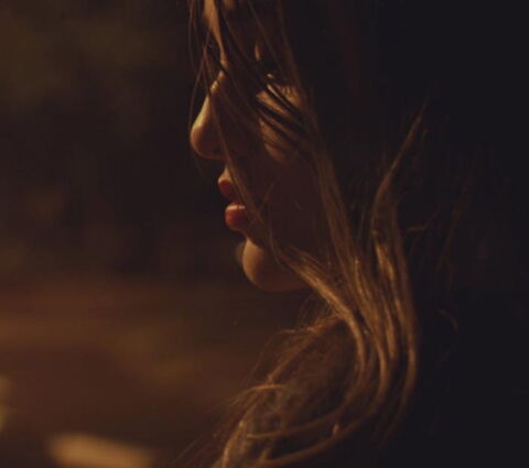 Leo: You don’t like expressing or showing your emotions. The fear of being vulnerable scares you and prevents you from having sincere relationships with others.