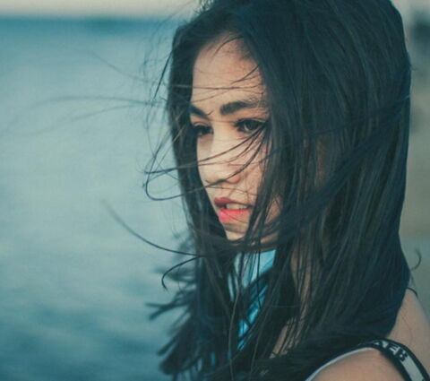 Sagittarius: Fear dominates you. You’re scared of so many things that you’re anxious about everything and nothing at the same time. That’s enough to ruin your life.