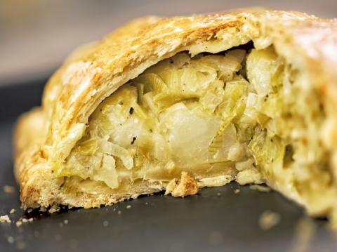 A melt-in-your-mouth crispy leek pie