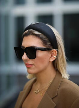 Autumn hairstyle trends: the headband in the hair