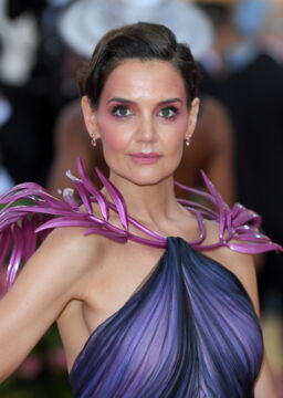 Katie Holmes with a few grey hairs