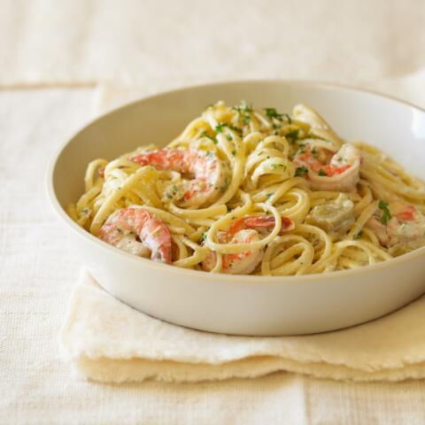 Lemon and shrimp pasta
