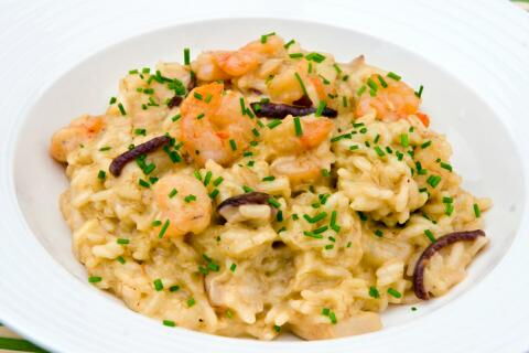Succulent shrimp and leek risotto