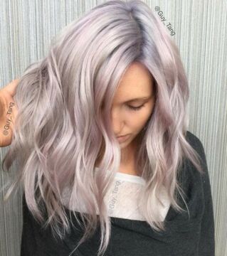 Pearl hair creates a luminous shine. Mix purple, pink, and blue together.