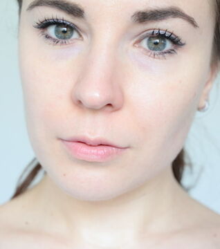 Before: The PP cream means pink perfect, it is a silicone based cream that corrects skin imperfections and pink blemishes!