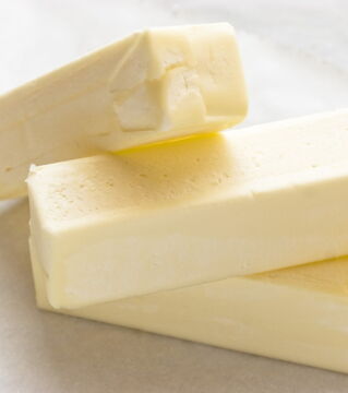 Butter: Butter is actually white or light yellow in colour. The bright yellow colour means that there is more saturated fat.