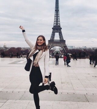 Among her favourite destinations are the Seychelles, Singapore, and Paris. @imbrigita