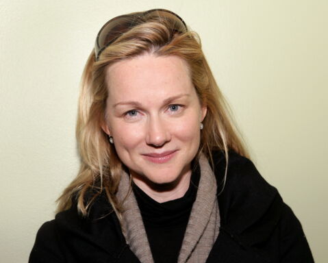Laura Linney
