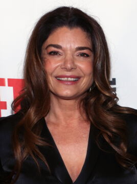 Laura San Giacomo today