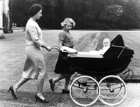 Princess Anne alongside her mother in 1960