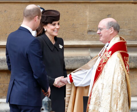 Kate Middleton and Prince William arriving late