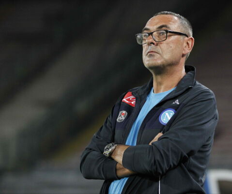 Italian Professional football manager Maurizio says that he smokes a staggering 60 cigarettes a day.
