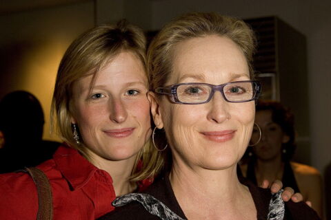 Mamie Gummer and Meryl Streep