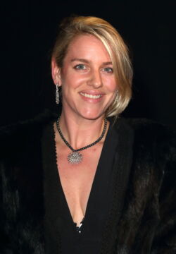 1978 - Camilla welcomes second child