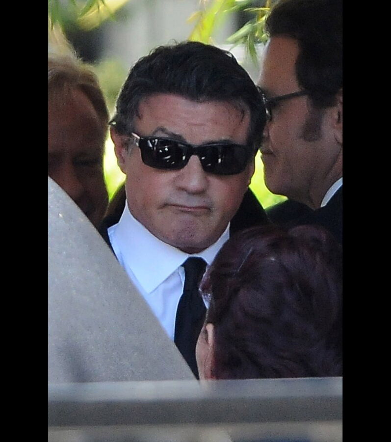 Sylvester Stallone Un père dévasté par la douleur lors des funérailles