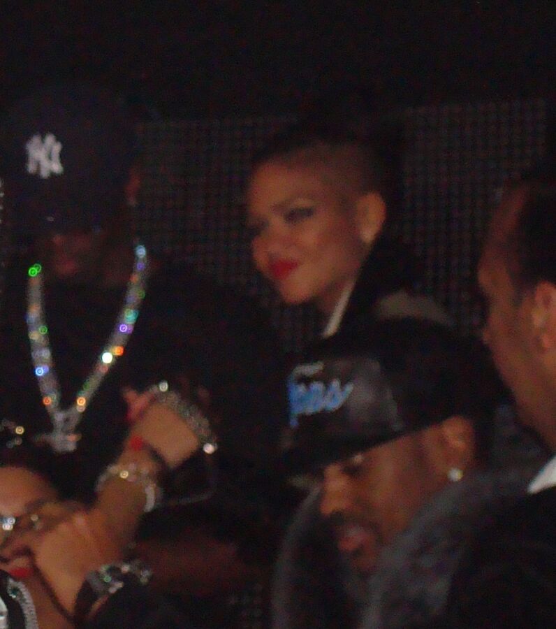 Photos Une pluie de stars pour la soirée P.Diddy au VIP ROOM