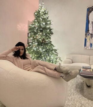 Der minimalistische Baum von Kourtney Kardashian