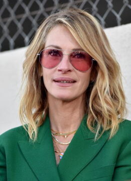 Julia Roberts mit weißem Ansatz