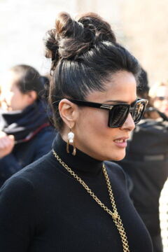 Selma Hayek zeigt sich ganz natürlich