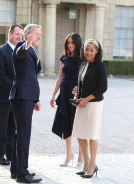 So könnte Meghan Markle ihrer Mutter, Doria Ragland, näher sein