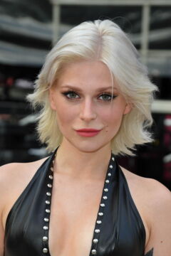 Sie ist stolze Tante