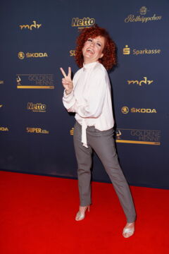 2024 – Lucy Diakovska