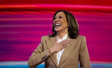 Harris besuchte die Howard University