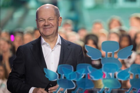 Mit 17 trat er der SPD bei