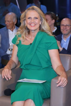 Sie entstammt einer musikalischen Familie