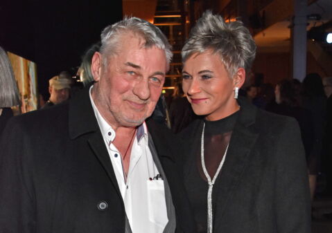 Zwei kleine Söhne runden das Familienglück ab