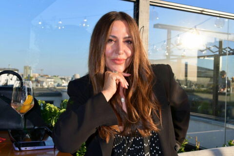 Simone Thomalla zeigt sich 2010 splitterfasernackt