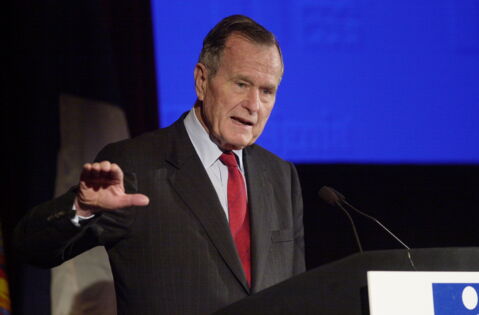 Sie dürfen weiterhin in Militärkrankenhäusern behandelt werden.