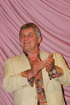 Über 180 Kino- und Fernsehfilme