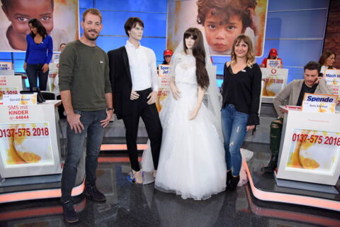 Sie versucht, eine Ehekrise zu bewältigen