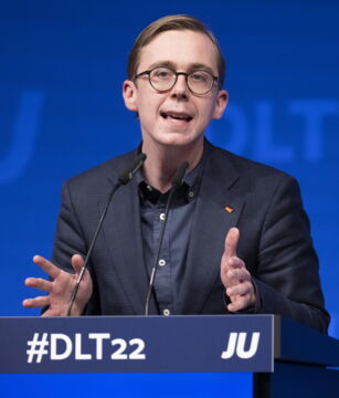 Er bereitet sich akribisch vor