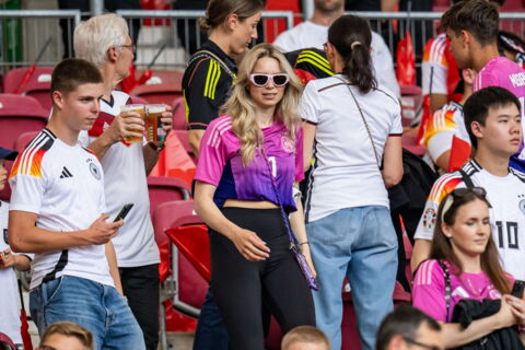 Annika und Manuel sind Eltern eines Sohnes