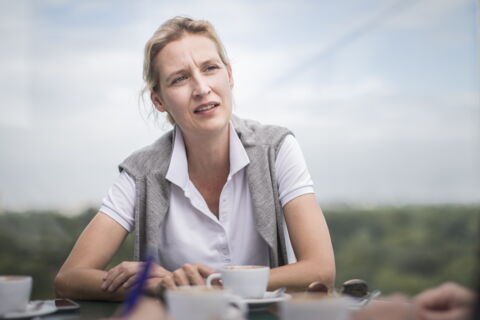 Was macht sie morgens als Erstes?