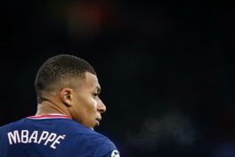 Kylian Mbappé : son beau cadeau à Emma Smet pour la séduire