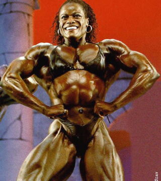 4. Yolanda Hughes (Etats-Unis)