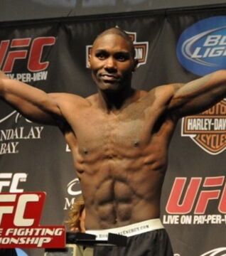 Anthony Johnson : Ancien combattant de l'UFC