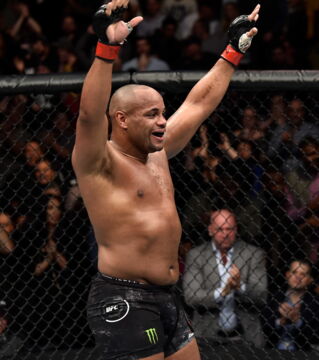 Daniel Cormier : Ancien double champion à l'UFC