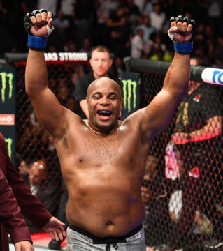 Daniel Cormier : Ancien double champion à l'UFC