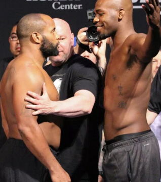 Jones vs Cormier 3 (Poids lourd) : L'une des meilleures riavlités de l'UFC passerait dans une autre dimension avec un dernier combat en poids lourd. Une histoire de G.O.A.T