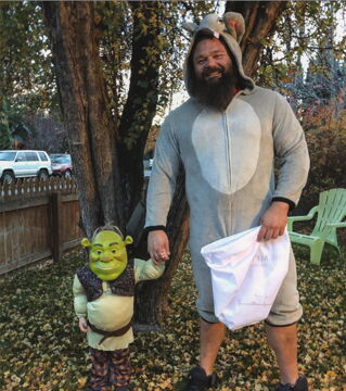 Robert Oberst joue les papas modèles dans un monde ou Shrek est plus petit que l'Âne.