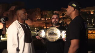 Francis Ngannou et Renan Ferreira font un face à face tendu, le premier de la fight week