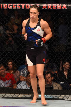 Sara McMann - poids coq à l'UFC