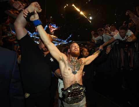 UFC 189 : Conor McGregor vs Chad Mendes