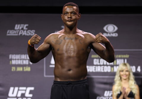 Champion poids lourd-léger : titre vacant