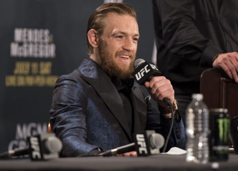 UFC 189 : Conor McGregor vs Chad Mendes